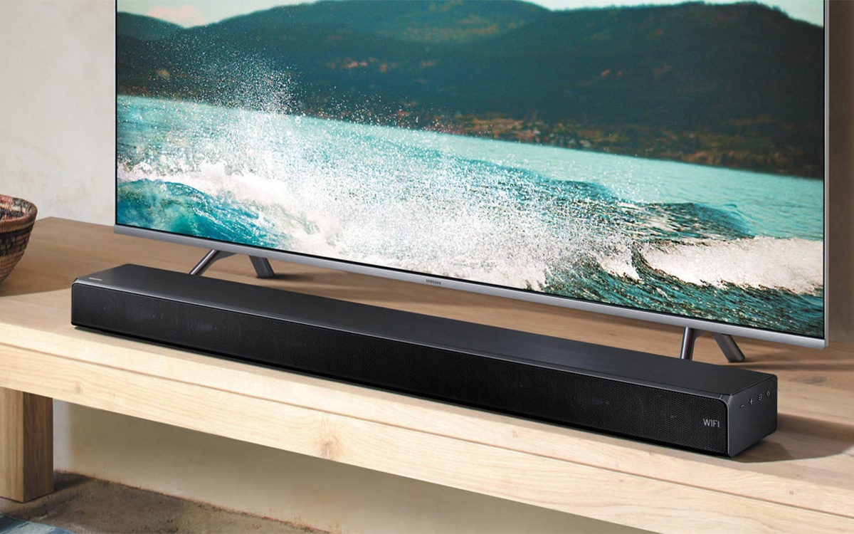 Soundbar ispod televizora