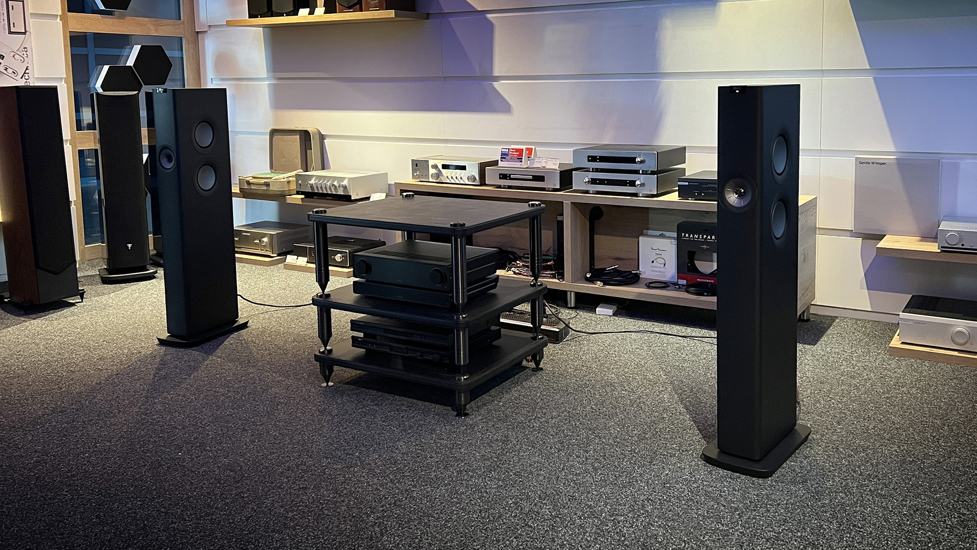 KEF LS60 Wireless