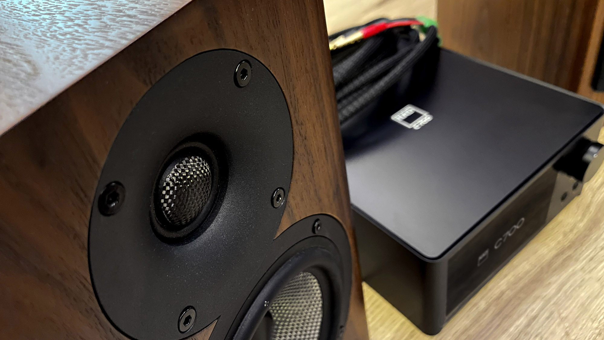 Hi-Fi zvuk izvan svog formata