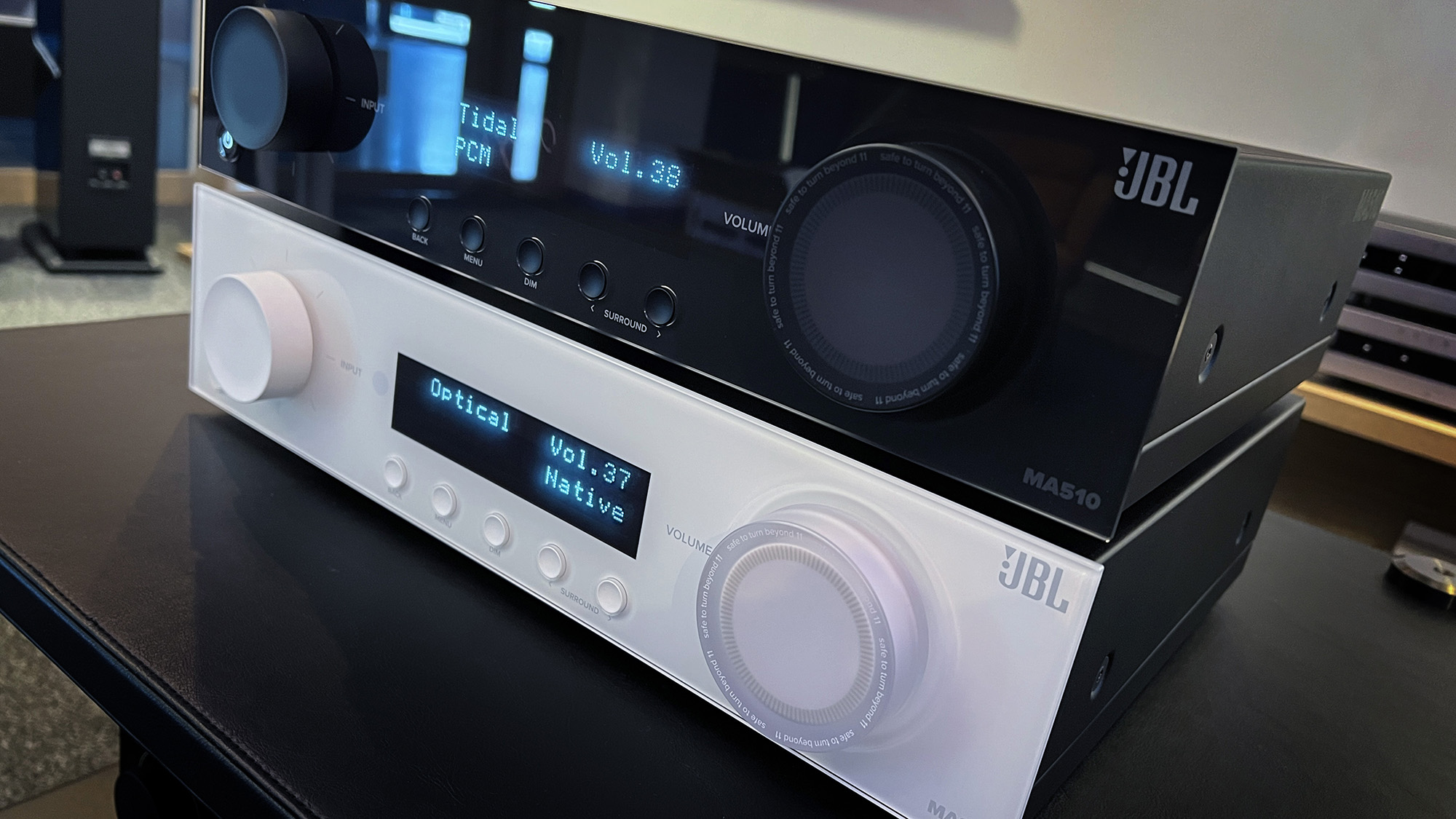 Stage 2 Modern Audio - JBL