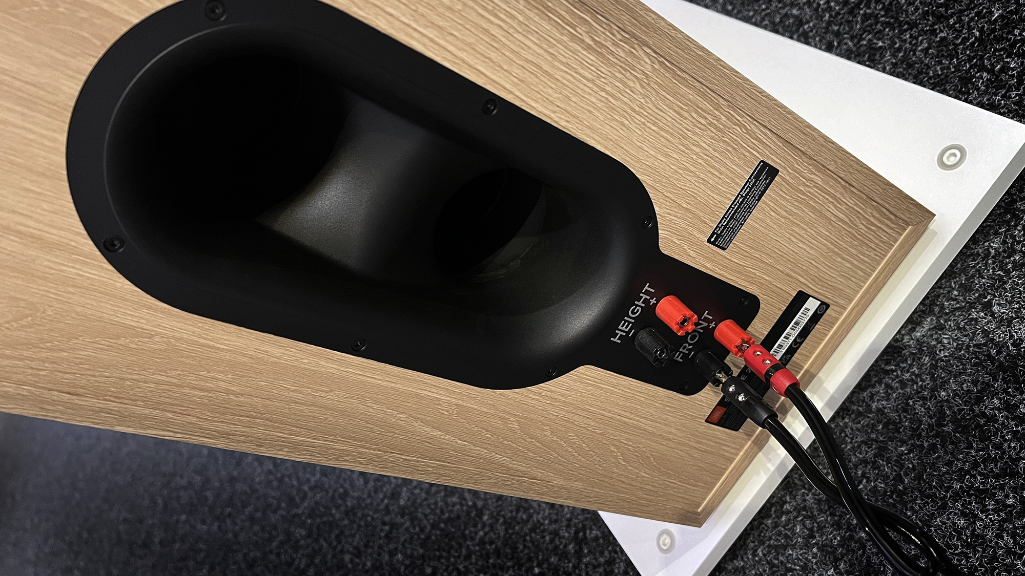 Stage 2 Modern Audio - JBL