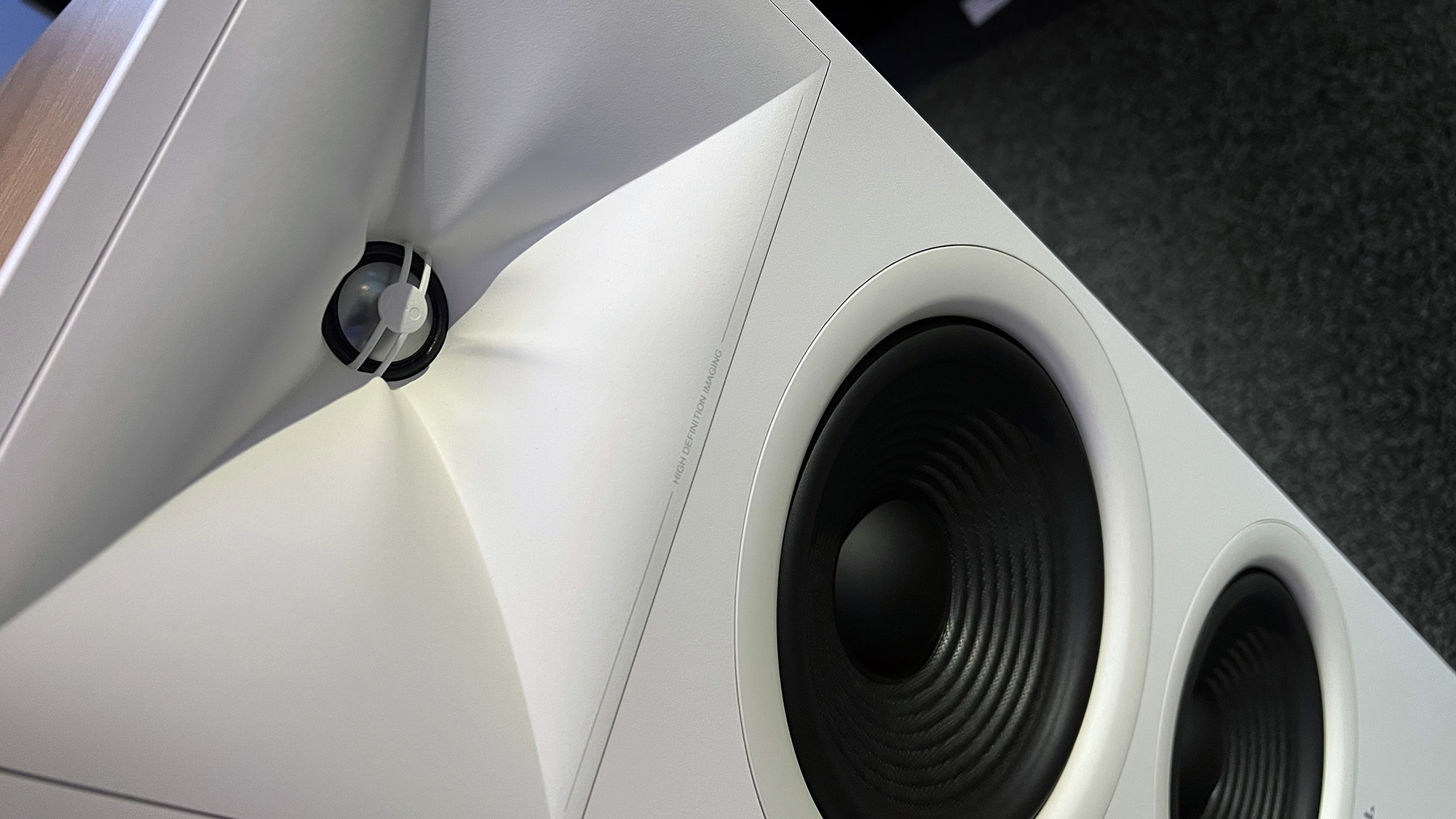 Stage 2 Modern Audio - JBL