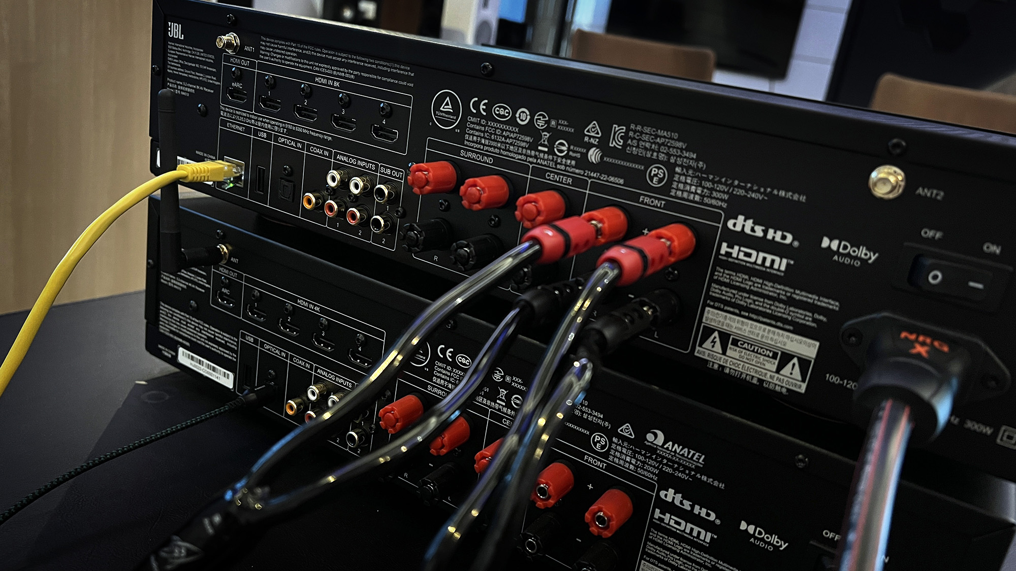 Stage 2 Modern Audio - JBL