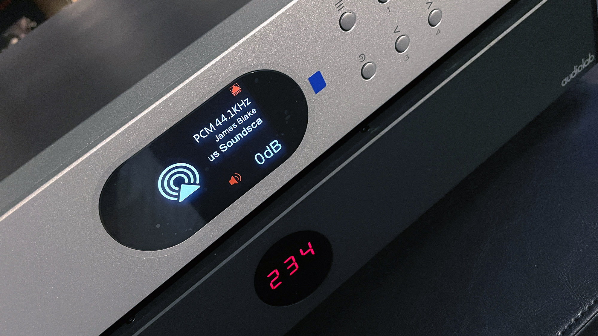 Audiolab serija 7000