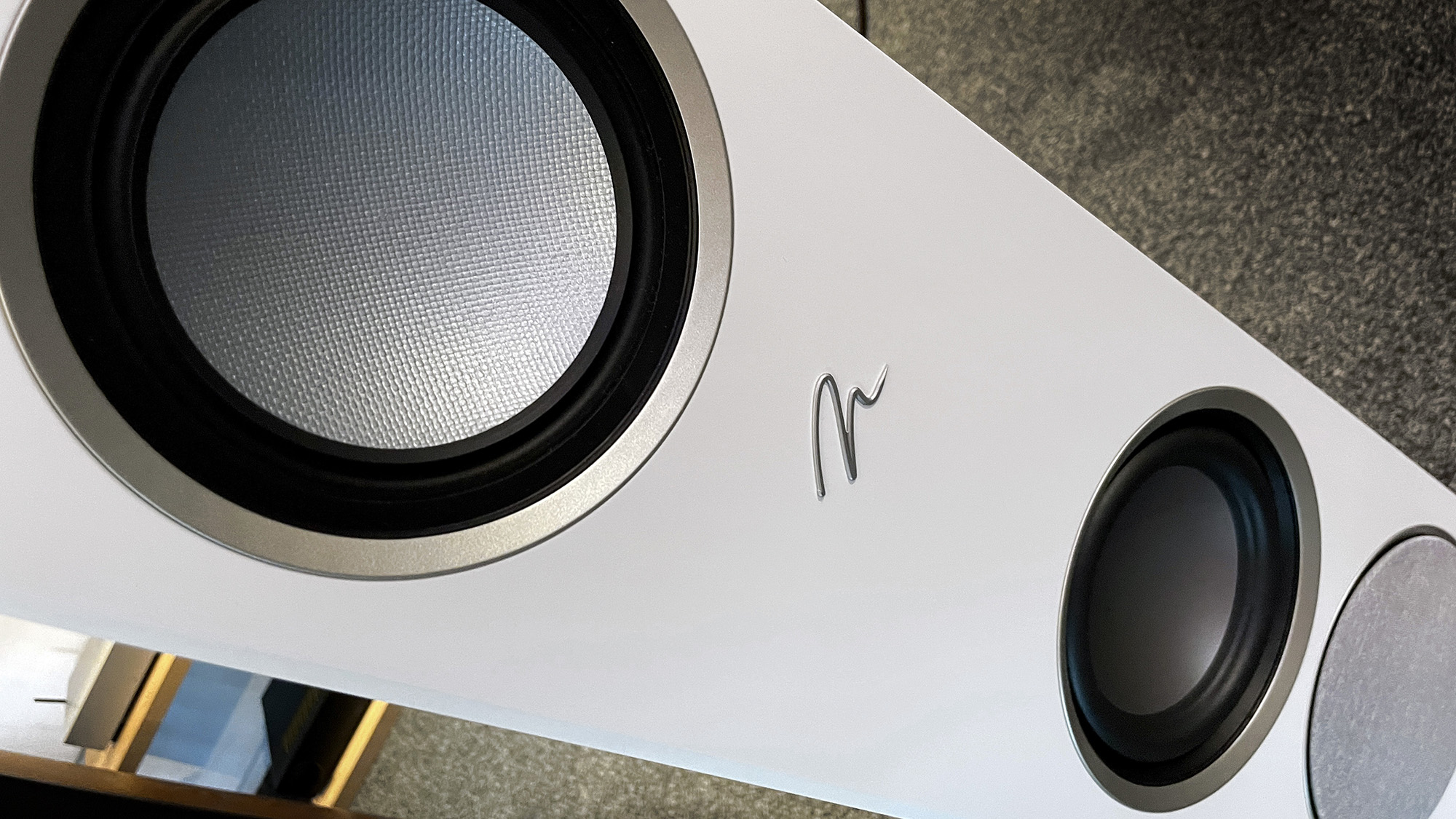 Martin Logan Motion XT F100 Martin Logan Motion XT F100