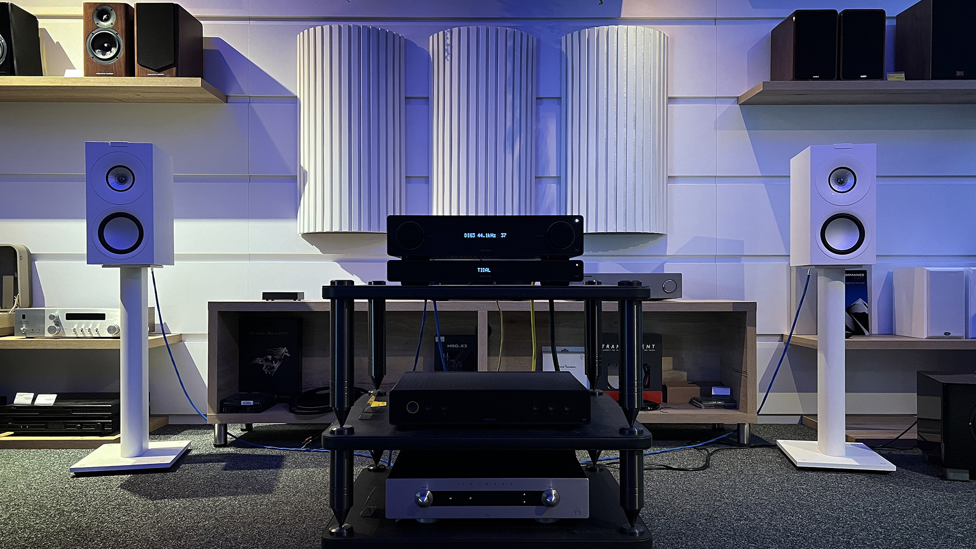 KEF Q Concerto Meta